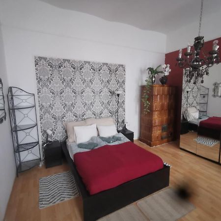 Apartament Tiborlak Budapeszt Zewnętrze zdjęcie